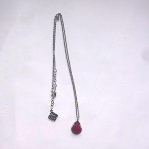 Kendra Scott necklace